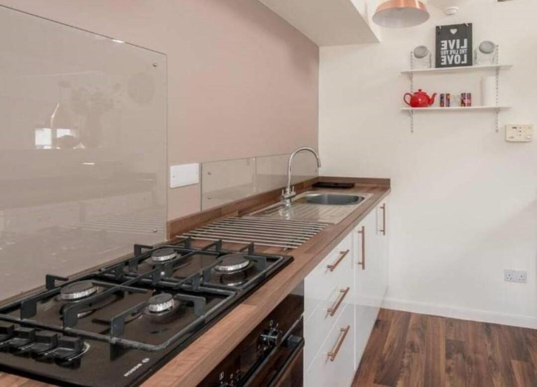 Apartamento Joivy Loft At The Brewery With Free Parking Edimburgo Exterior foto