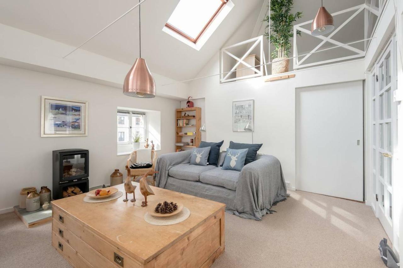 Apartamento Joivy Loft At The Brewery With Free Parking Edimburgo Exterior foto