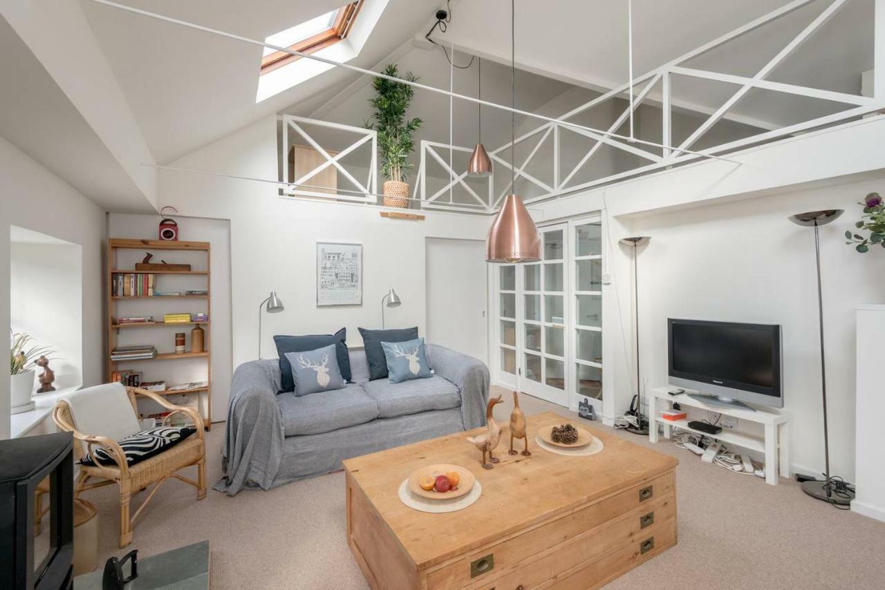 Apartamento Joivy Loft At The Brewery With Free Parking Edimburgo Exterior foto
